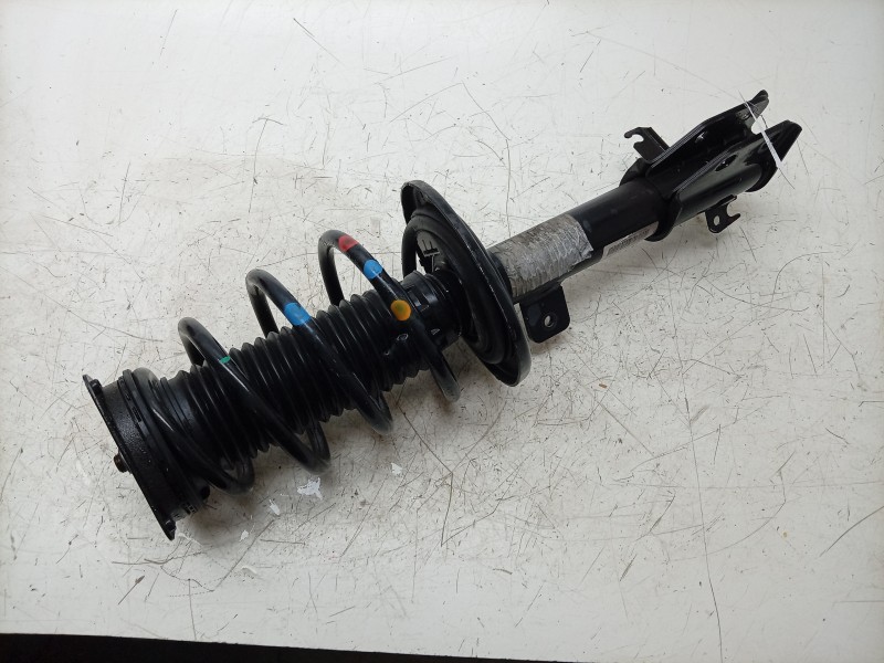 Recambio de amortiguador delantero izquierdo para ds ds 3 / ds 3 crossback (ur_, uc_, uj_) 1.5 bluehdi 100 referencia OEM IAM  9