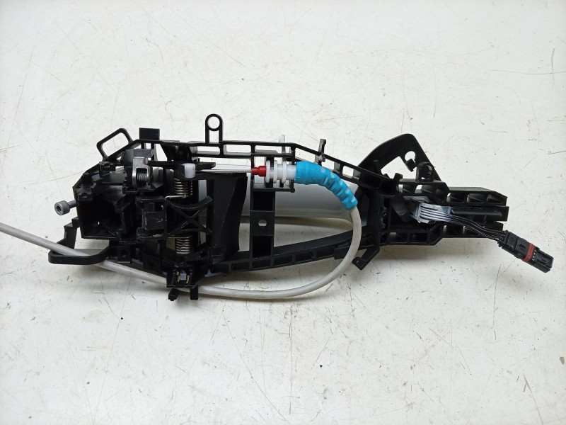 Recambio de maneta exterior delantera derecha para bmw 4 gran coupe (f36) 430 i xdrive referencia OEM IAM  51217332566 