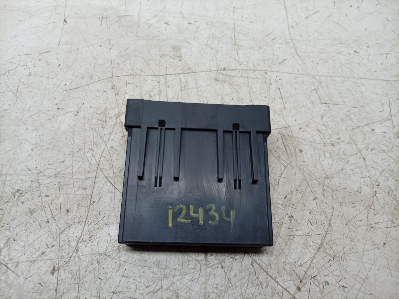Recambio de modulo electronico para ds ds 3 / ds 3 crossback (ur_, uc_, uj_) 1.5 bluehdi 100 referencia OEM IAM  9838568380 