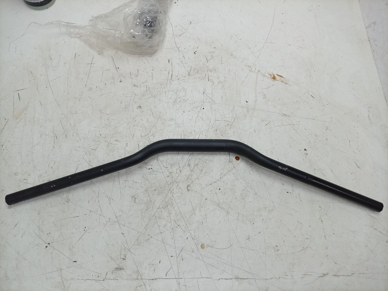 Recambio de manillar para triumph street triple 765 rs street triple 765 rs referencia OEM IAM  T2046826 