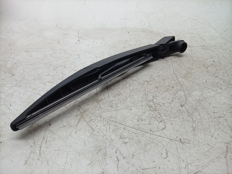 Recambio de brazo limpia trasero para ds ds 3 / ds 3 crossback (ur_, uc_, uj_) 1.5 bluehdi 100 referencia OEM IAM  W000040279 