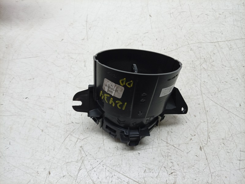 Recambio de aireador derecho para ds ds 3 / ds 3 crossback (ur_, uc_, uj_) 1.5 bluehdi 100 referencia OEM IAM  9821248480 