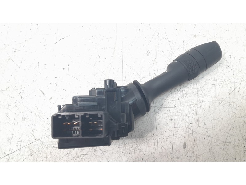 Recambio de mando luces para toyota rav4 referencia OEM IAM 12A9017J341  