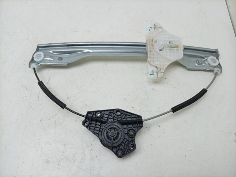 Recambio de elevalunas delantero izquierdo para mg zs suv (azs1) 1.5 vti referencia OEM IAM  10373041 