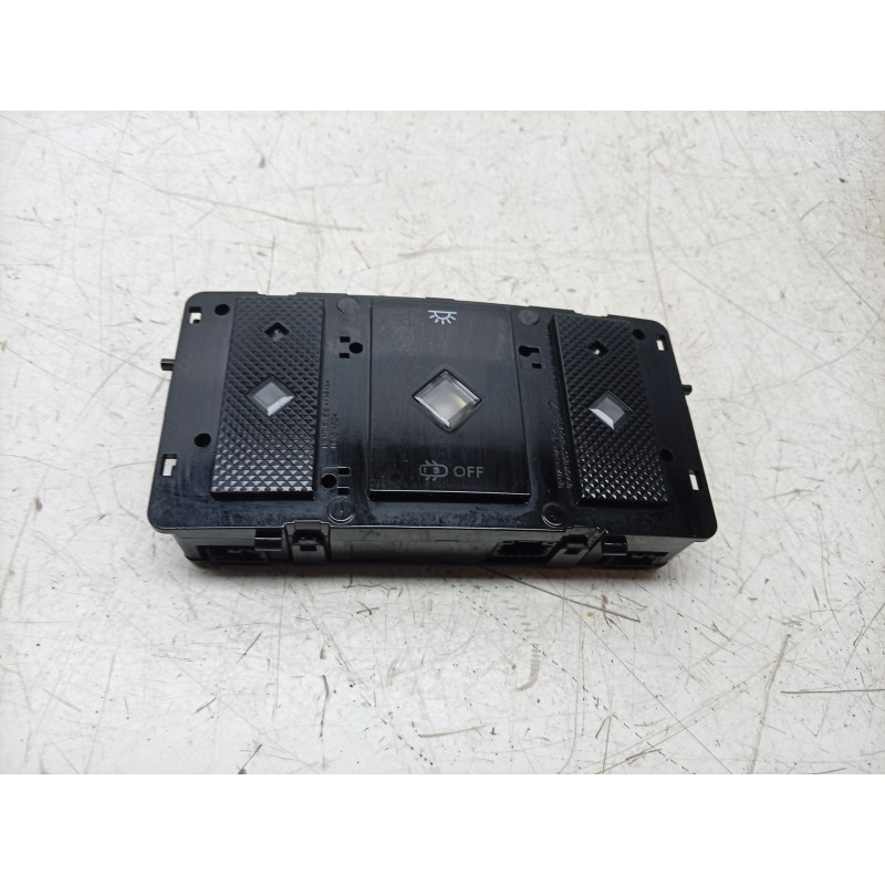 Recambio de luz interior para ds ds 3 / ds 3 crossback (ur_, uc_, uj_) 1.5 bluehdi 100 referencia OEM IAM  9818744780 