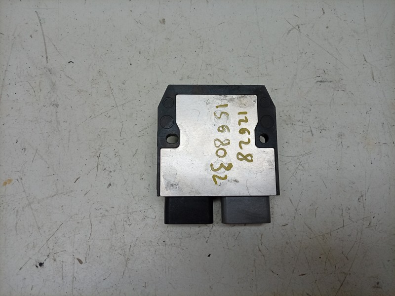 Recambio de regulador de corriente para honda cb (501cc - ) cb 650 r (rh08, rh02) referencia OEM IAM  FH027AA 31600MKND51