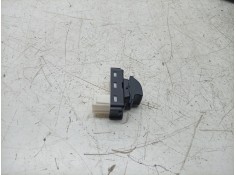 Recambio de mando elevalunas trasero derecho para ds ds 3 / ds 3 crossback (ur_, uc_, uj_) 1.5 bluehdi 100 referencia OEM IAM  9