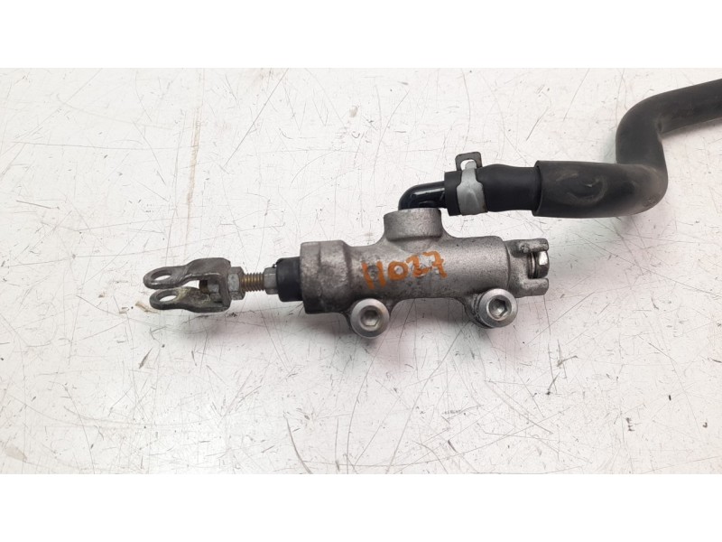 Recambio de bomba freno para kawasaki zzr 1400 referencia OEM IAM 430150056  