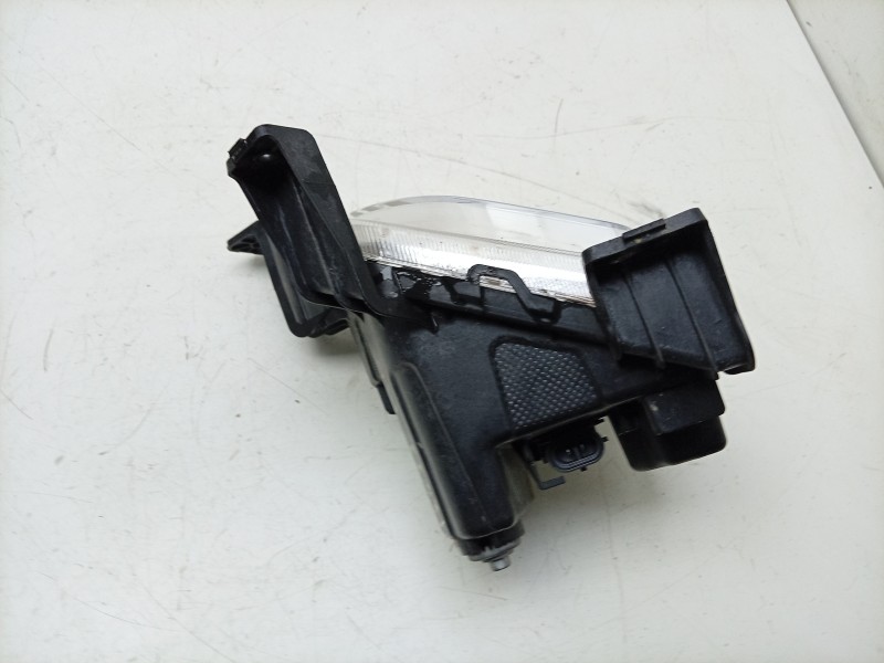 Recambio de faro antiniebla izquierdo para mg zs suv (azs1) 1.5 vti referencia OEM IAM  10548003 