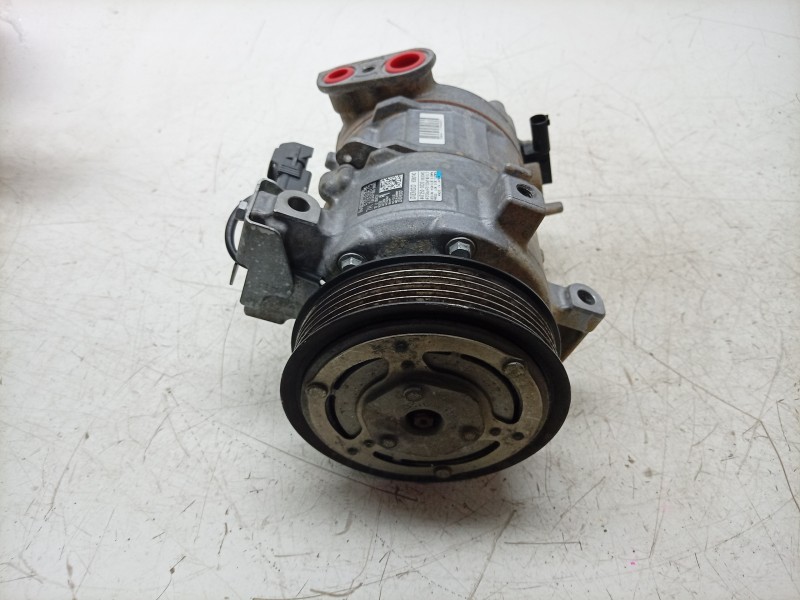 Recambio de compresor aire acondicionado para jeep renegade suv (bu, b1, bv) 1.6 crd referencia OEM IAM  51936675 CAF870047HQ/CA