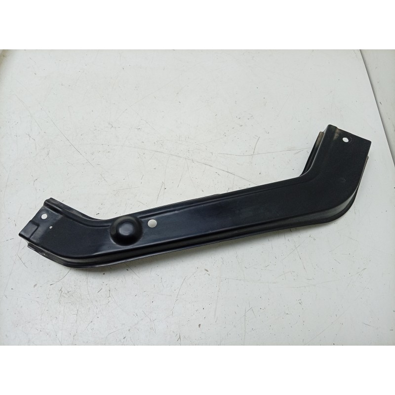 Recambio de soporte faro derecho para mg zs suv (azs1) 1.5 vti referencia OEM IAM  10308480 MG6023401/1911208