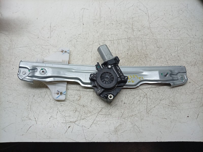 Recambio de elevalunas trasero izquierdo para mg zs suv (azs1) 1.5 vti referencia OEM IAM  10233937 