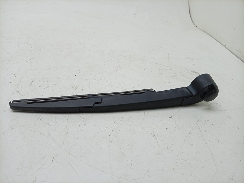 Recambio de brazo limpia trasero para mg zs suv (azs1) 1.5 vti referencia OEM IAM  10568621 