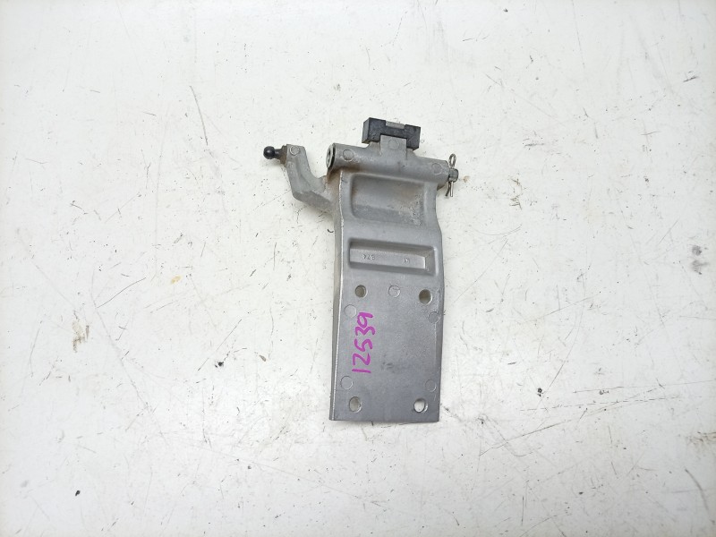 Recambio de retenedor puerta para yamaha x-max x-max 300 (sh14) referencia OEM IAM  B74F47690000 