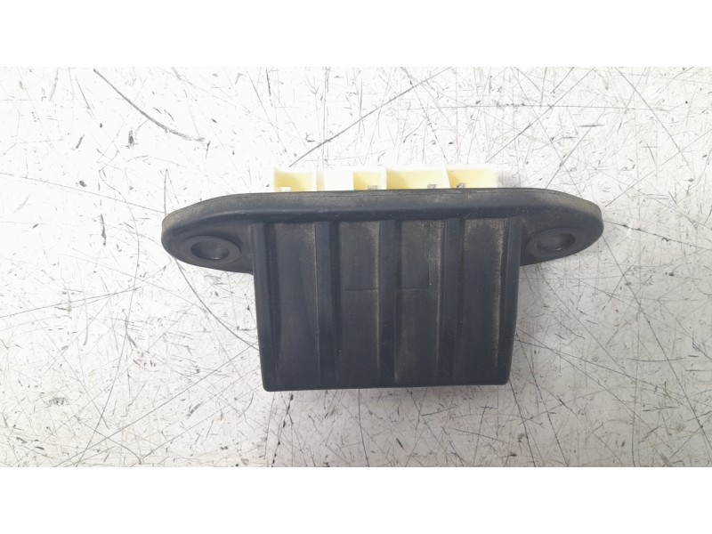 Recambio de maneta exterior porton para toyota rav4 referencia OEM IAM 8484048020  