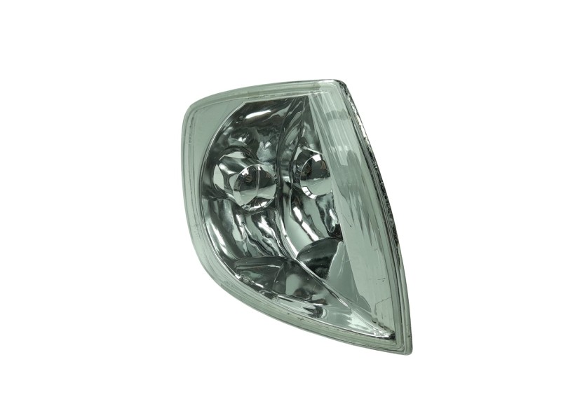 Recambio de piloto delantero derecho para volkswagen polo berlina (6n2) referencia OEM IAM  6N0953042N 103F02155210/14914062/250
