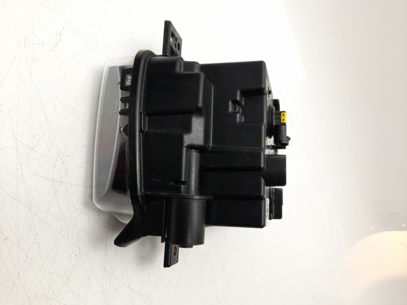 Recambio de faro antiniebla derecho para volkswagen t-cross (c11, d31) 1.0 tsi referencia OEM IAM   2641010