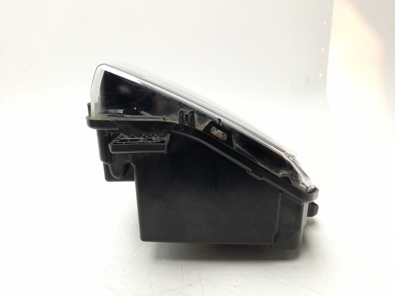 Recambio de faro antiniebla derecho para volkswagen t-cross (c11, d31) 1.0 tsi referencia OEM IAM   2641010
