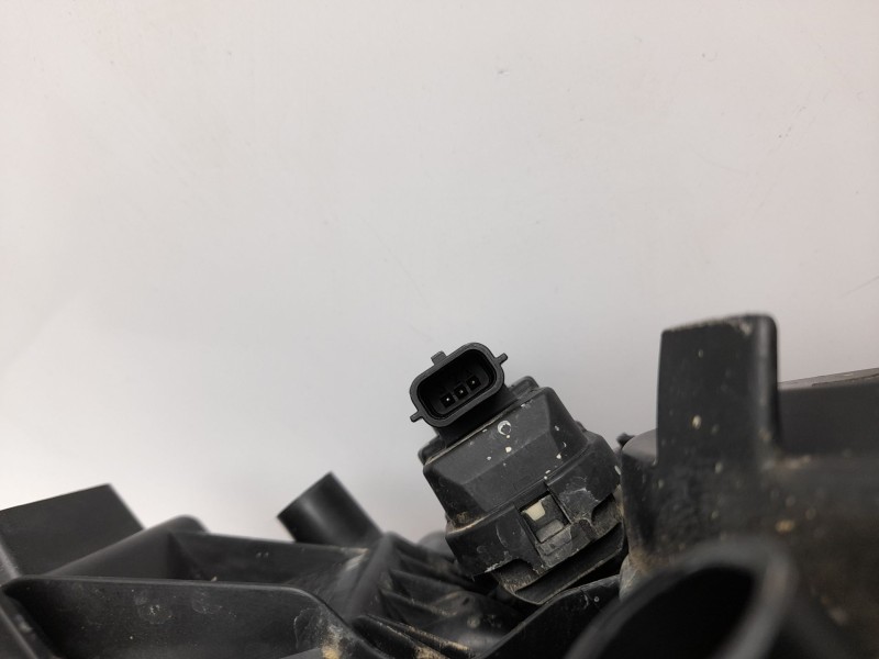 Recambio de faro izquierdo para dacia duster iii eco-g 100 essential referencia OEM IAM  260603515R 