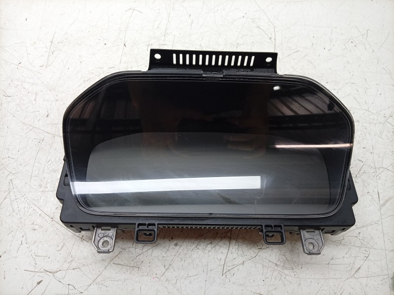 Recambio de cuadro instrumentos para volvo v60 ii cross country (227) d4 awd referencia OEM IAM  P32233788 