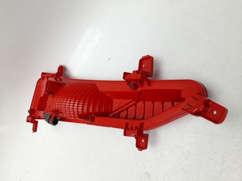 Recambio de faro antiniebla trasero derecho para hyundai i30 (pde, pd, pden) 1.0 t-gdi referencia OEM IAM  92406G47 