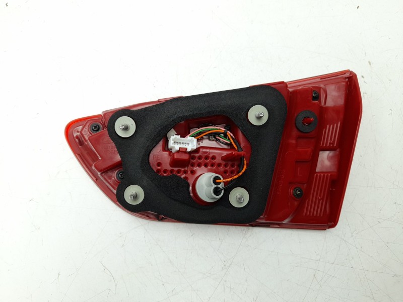 Recambio de piloto trasero izquierdo interior para hyundai i30 (pde, pd, pden) 1.0 t-gdi referencia OEM IAM  92403G4500 