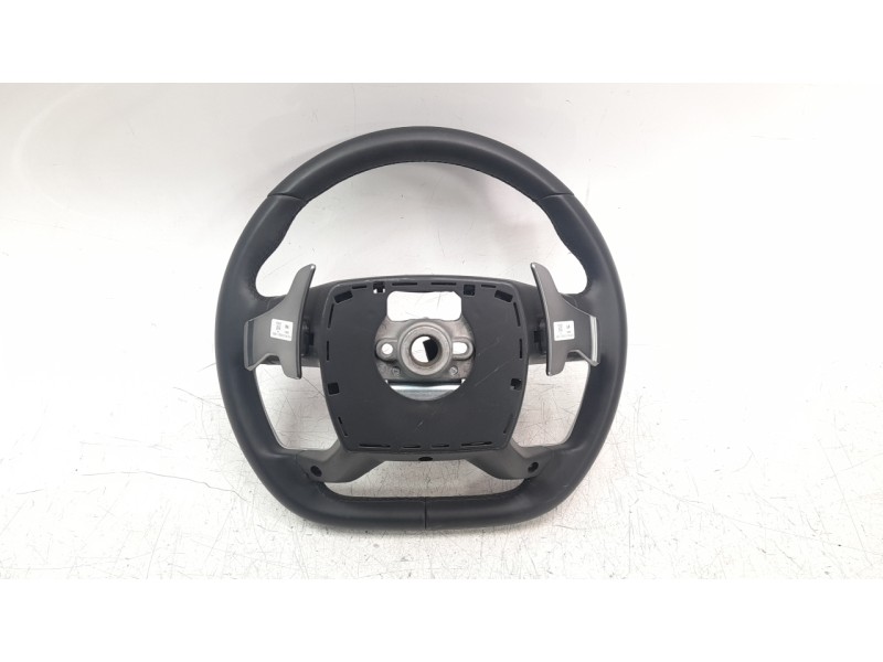 Recambio de volante para ssangyong rexton limited 4x4 referencia OEM IAM 4601136050  