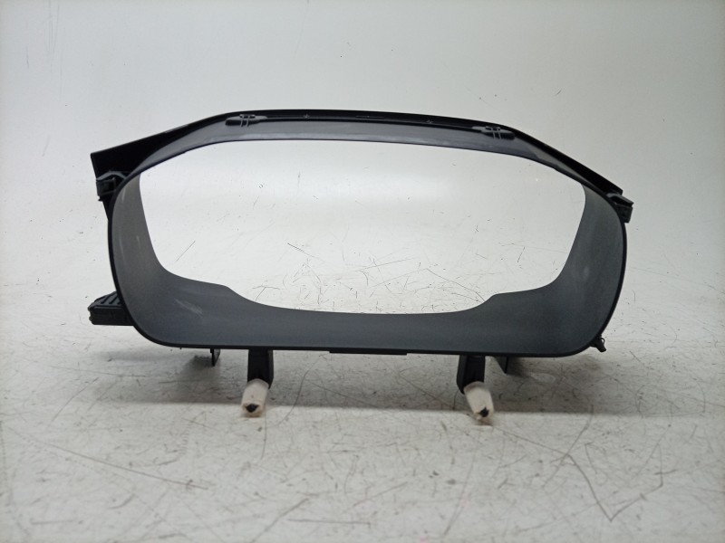Recambio de moldura para volvo v60 ii cross country (227) d4 awd referencia OEM IAM  31467501 