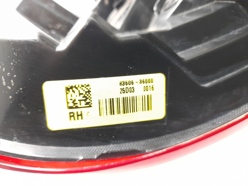 Recambio de piloto trasero derecho para kg mobility rexton referencia OEM IAM  8360636000 