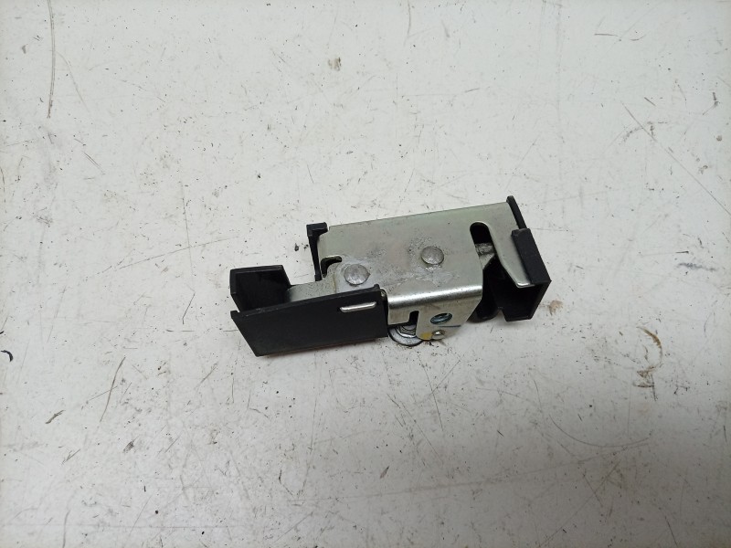 Recambio de cerradura asiento para honda cb (501cc - ) cb 650 r (rh08, rh02) referencia OEM IAM  77220MJED00 
