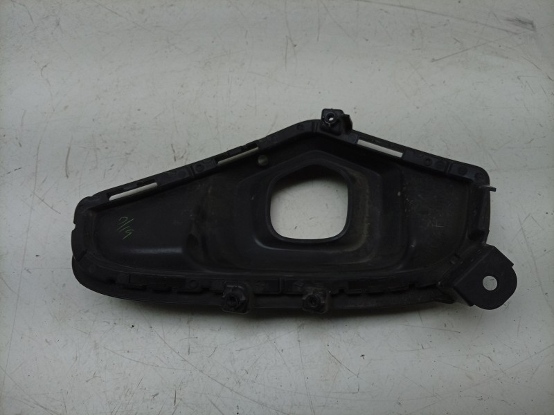 Recambio de moldura para toyota rav 4 v (_a5_, _h5_) 2.5 hybrid (axah52) referencia OEM IAM  5212742290 