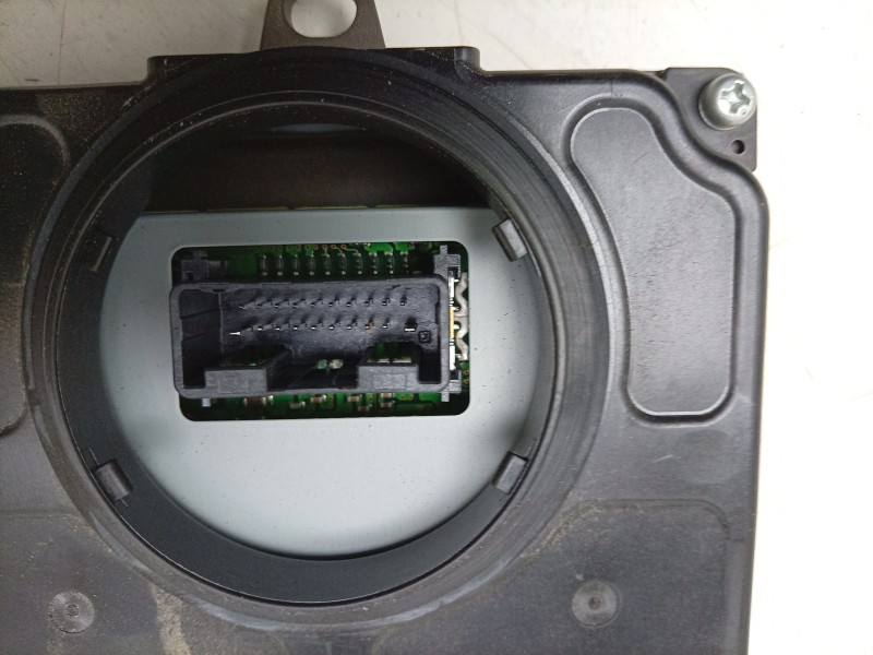 Recambio de centralita luces para toyota rav 4 v (_a5_, _h5_) 2.5 hybrid (axah52) referencia OEM IAM 1438001091 8990842140 