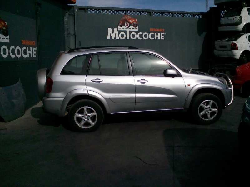 toyota rav 4 (a2) del año 2003