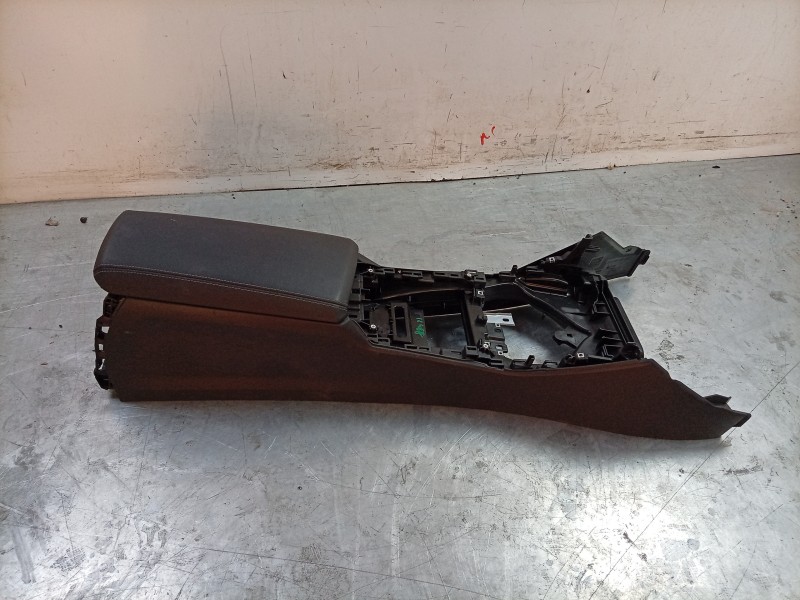Recambio de moldura para bmw i4 edrive 40 referencia OEM IAM  107393190C 