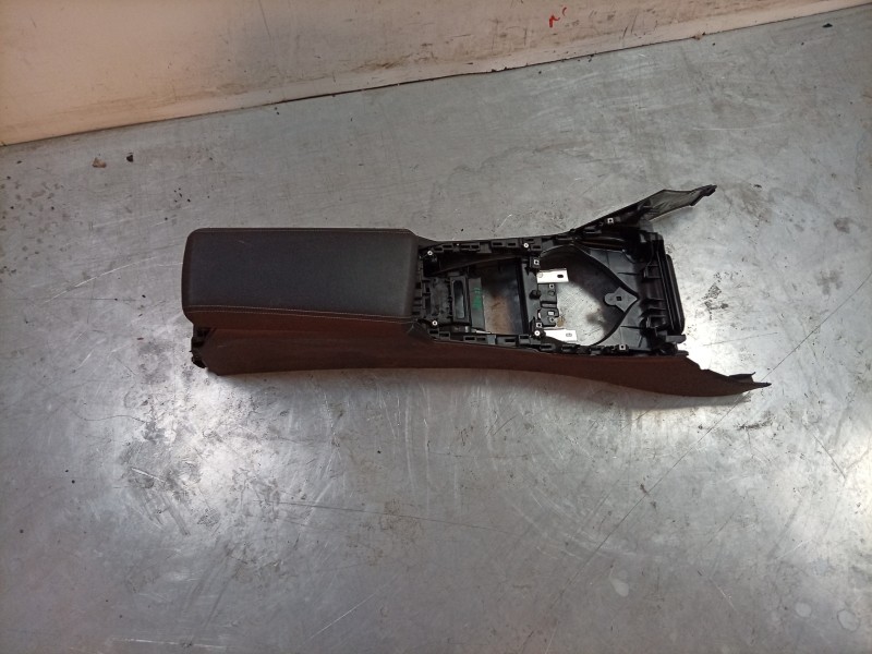 Recambio de moldura para bmw i4 edrive 40 referencia OEM IAM  107393190C 