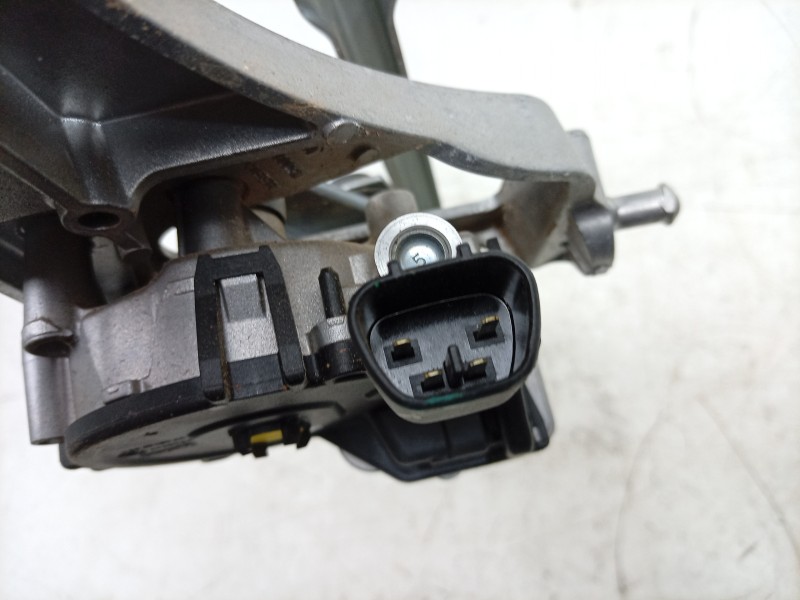 Recambio de motor limpia delantero para toyota c-hr hybrid active referencia OEM IAM W810614 85010F4100 