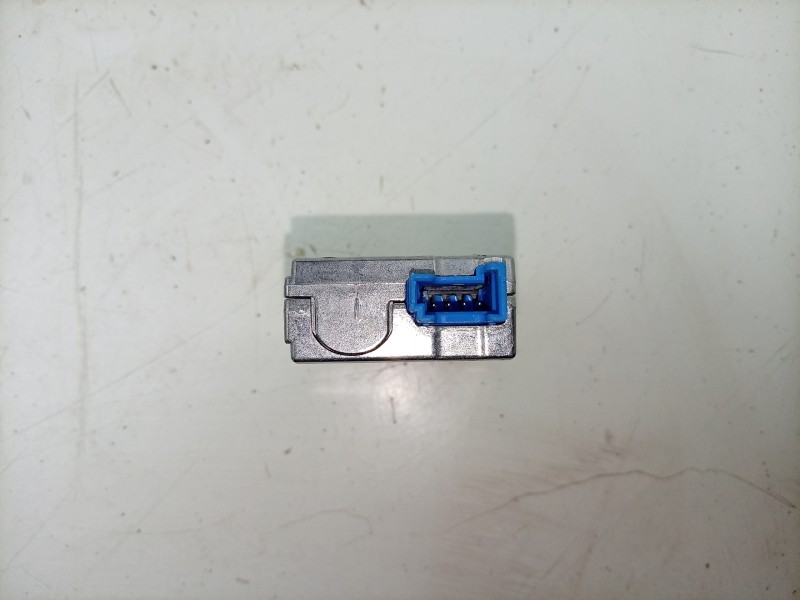 Recambio de modulo electronico para bmw i4 edrive 40 referencia OEM IAM  84105A84160 