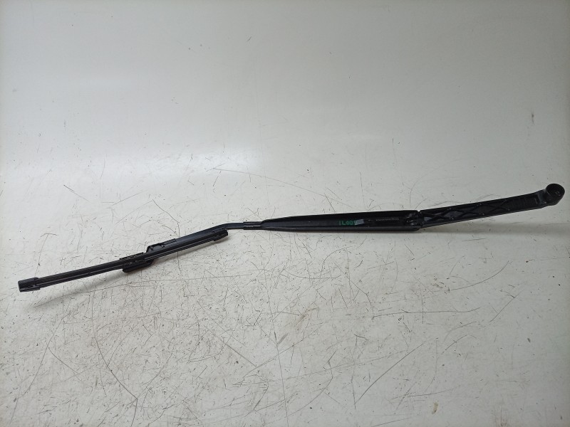 Recambio de brazo limpia delantero derecho para toyota c-hr hybrid active referencia OEM IAM  85211F4090 