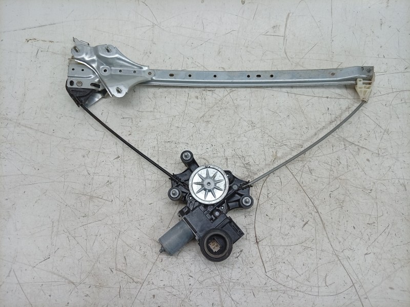Recambio de elevalunas delantero derecho para toyota rav4 hybrid 4x2 advance referencia OEM IAM   