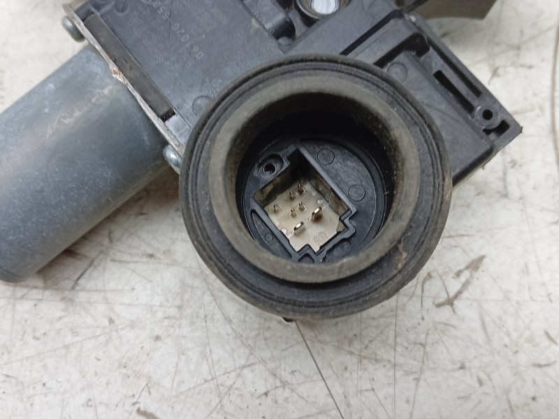 Recambio de elevalunas delantero derecho para toyota rav4 hybrid 4x2 advance referencia OEM IAM   