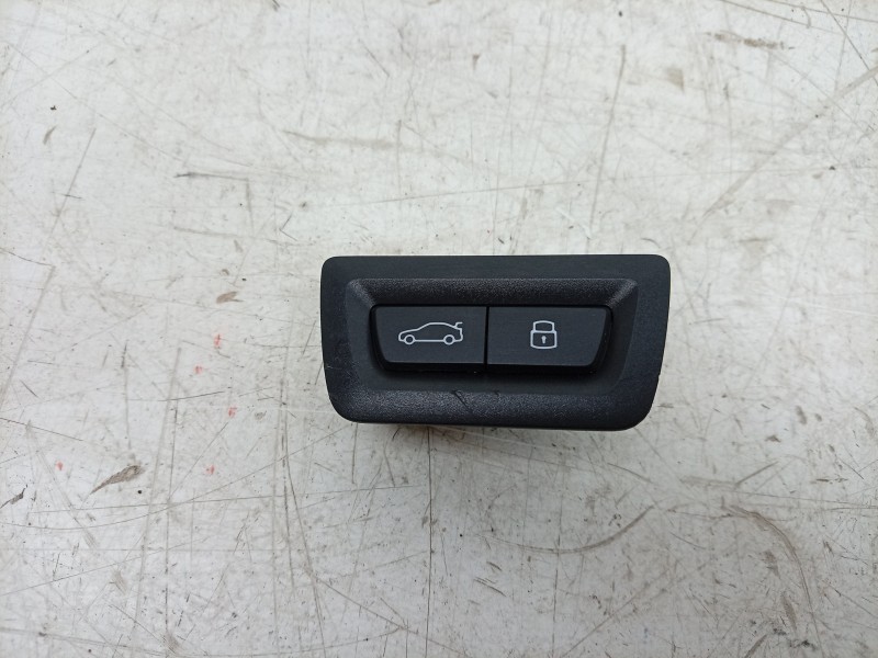Recambio de interruptor para bmw x1 (u11) xdrive 20 d mild-hybrid referencia OEM IAM 30549695700 61315A1B301 