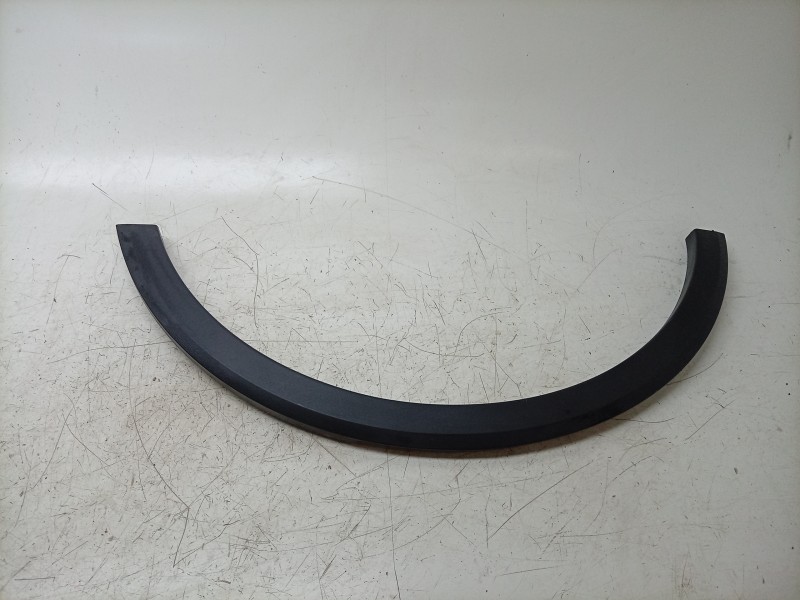 Recambio de moldura para mg zs suv (azs1) 1.5 vti referencia OEM IAM  654572627 
