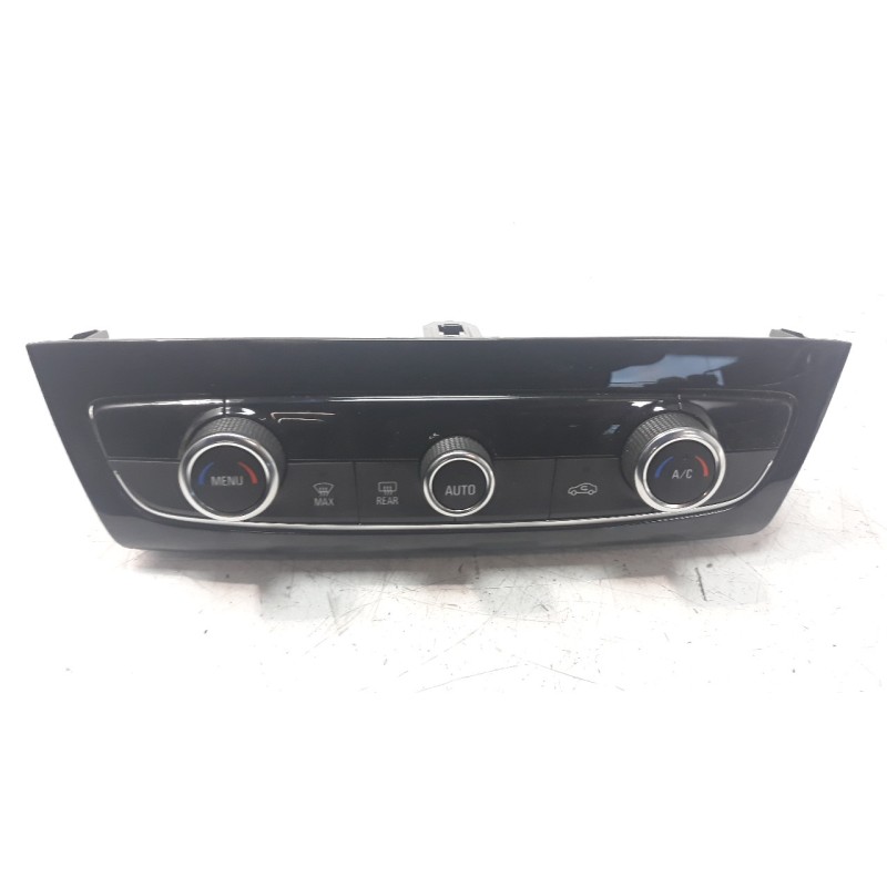 Recambio de mando climatizador para opel corsa f 1.2 referencia OEM IAM 39231052  