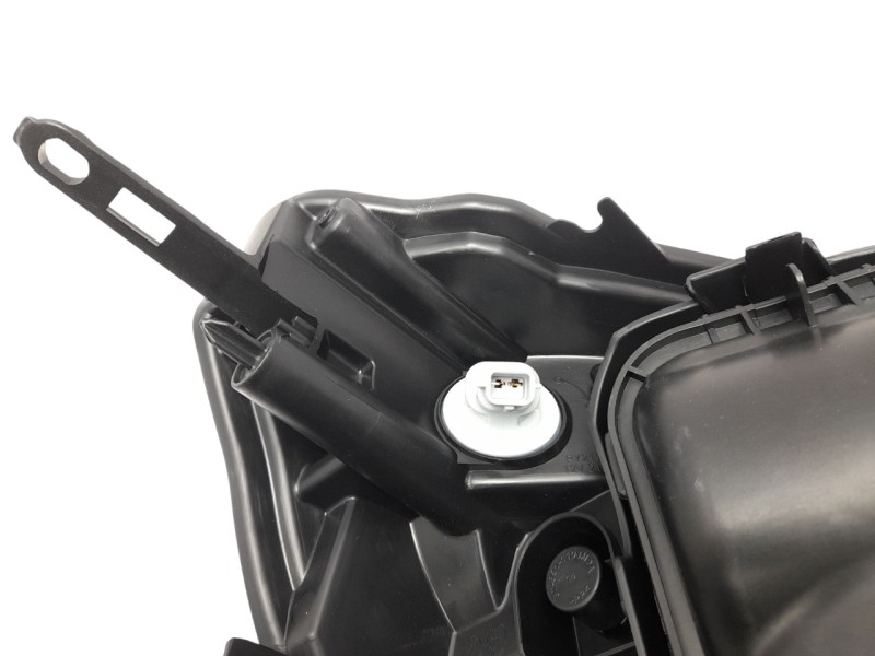 Recambio de faro izquierdo para renault kangoo / grand kangoo ii (kw0/1_) 1.2 tce 115 (kw02, kw14) referencia OEM IAM  260602665