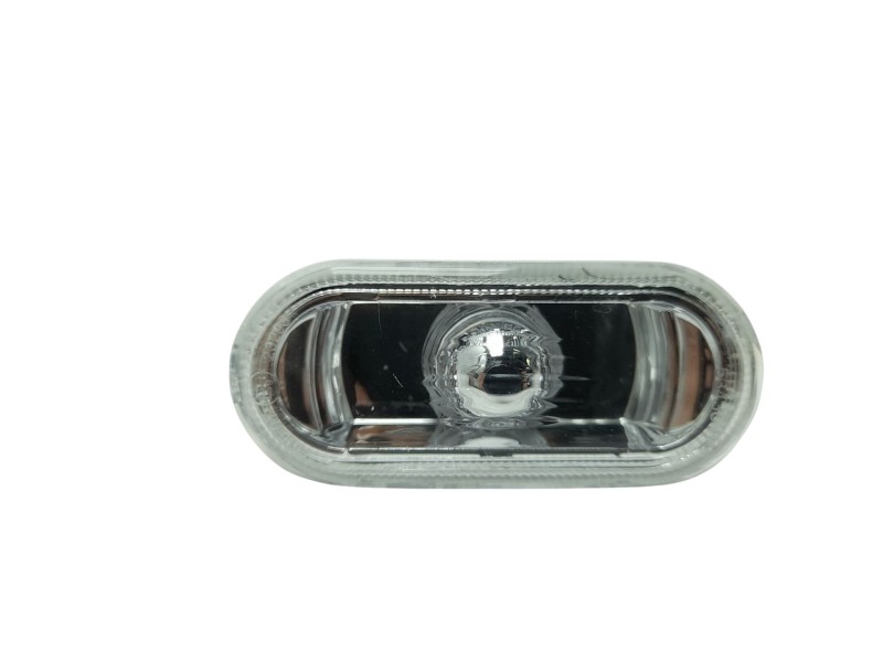 Recambio de piloto lateral izquierdo para volkswagen polo iv (9n_, 9a_) 1.9 tdi referencia OEM IAM  1J0949117 103F02244331/15912