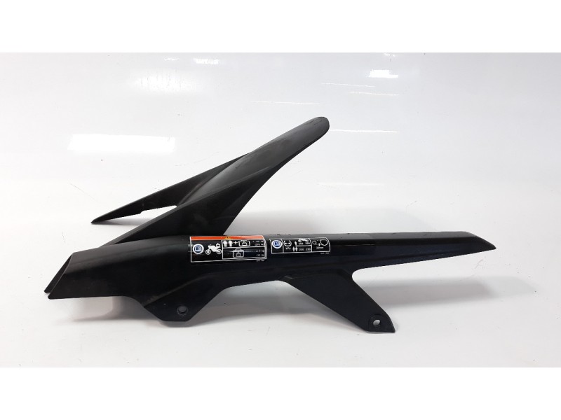 Recambio de moldura para honda cb 650r referencia OEM IAM 40511MJED00  