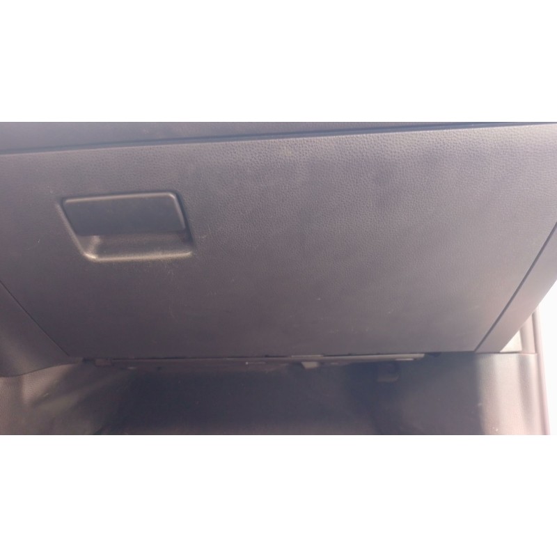 Recambio de guantera para toyota corolla sedán (_e21_) 1.8 vvti hybrid (zwe211, mzea12) referencia OEM IAM   