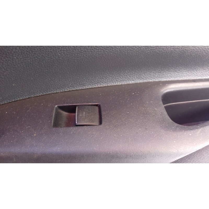 Recambio de mando elevalunas trasero derecho para toyota corolla sedán (_e21_) 1.8 vvti hybrid (zwe211, mzea12) referencia OEM I