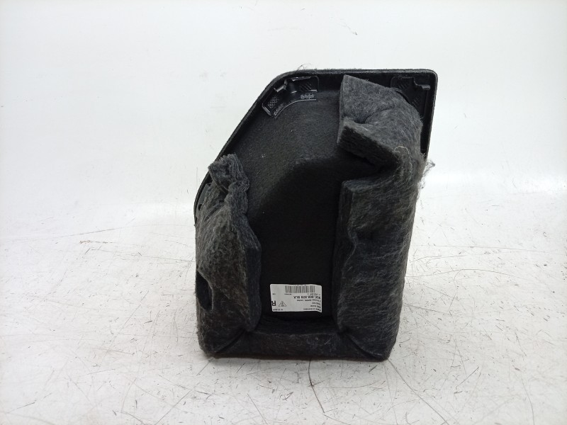Recambio de moldura para porsche macan (xab) 4 electric (xabbb1, xabfd1) referencia OEM IAM  95C868828BLK 