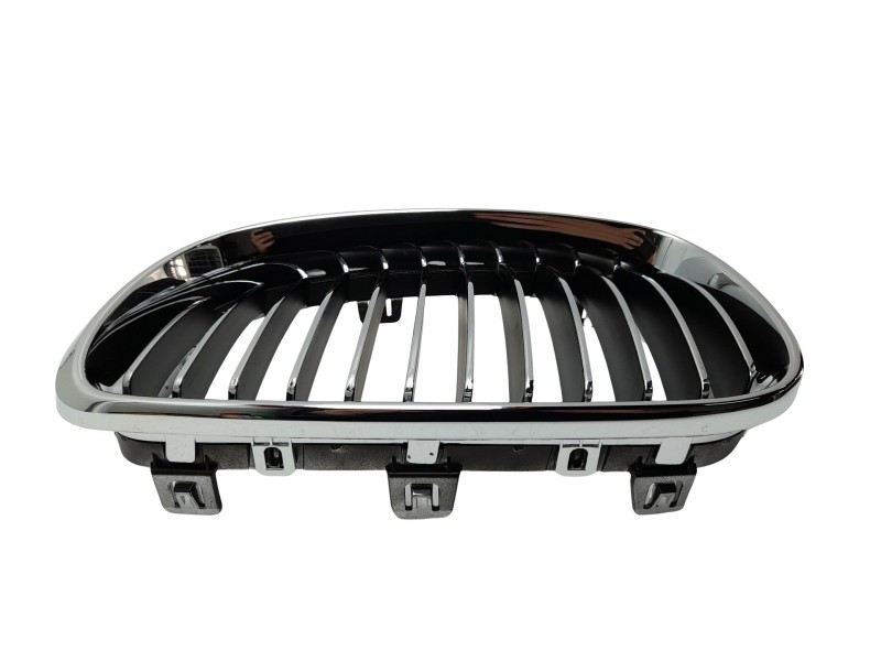 Recambio de rejilla delantera para bmw serie 1 berlina (e81/e87) referencia OEM IAM  51137166439 107061320/2181505/BM1212024